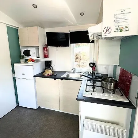 Camping Saint-Hilaire-De-Riez Ośrodek wypoczynkowy 4*