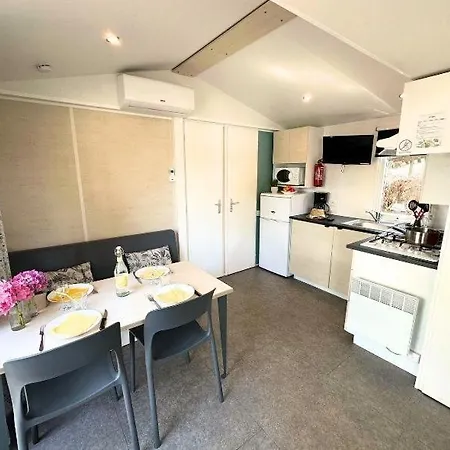 Ośrodek wypoczynkowy Camping Saint-Hilaire-De-Riez Saint-Hilaire-de-Riez