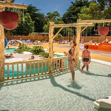 Resort Camping Saint-Hilaire-De-Riez 4*