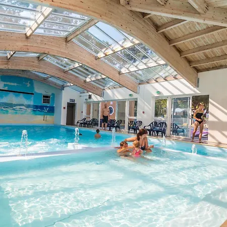 Camping Saint-Hilaire-De-Riez Üdülőközpont Saint-Hilaire-de-Riez