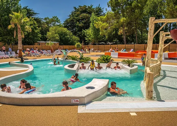 Camping Saint-Hilaire-De-Riez 4* Saint-Hilaire-de-Riez